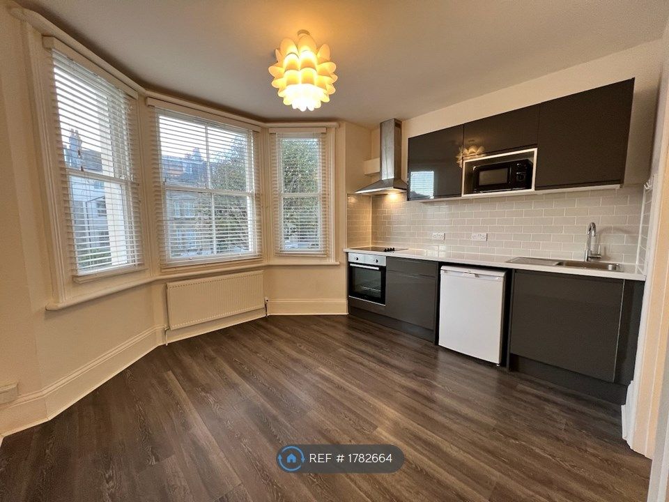 Studio to rent in Seafield Road, Hove BN3 Zoopla