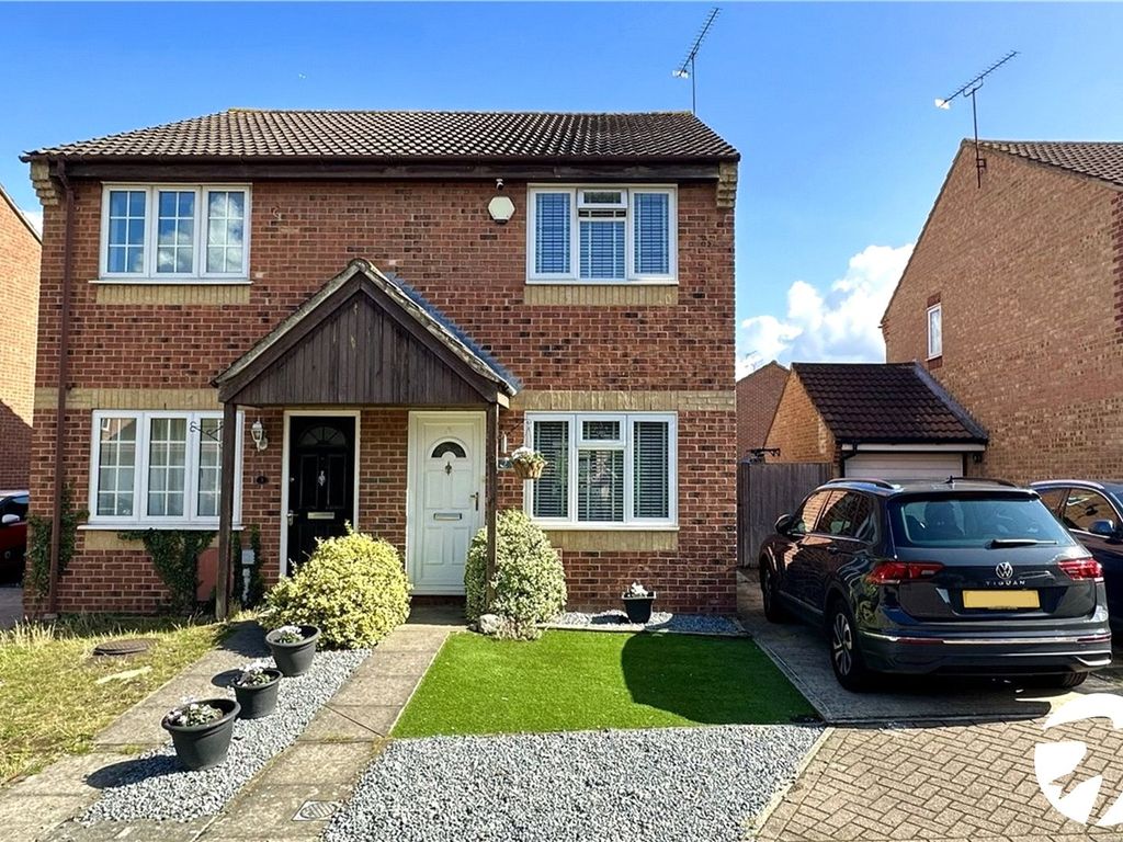 2 bed semidetached house for sale in Sutherland Close, Greenhithe DA9