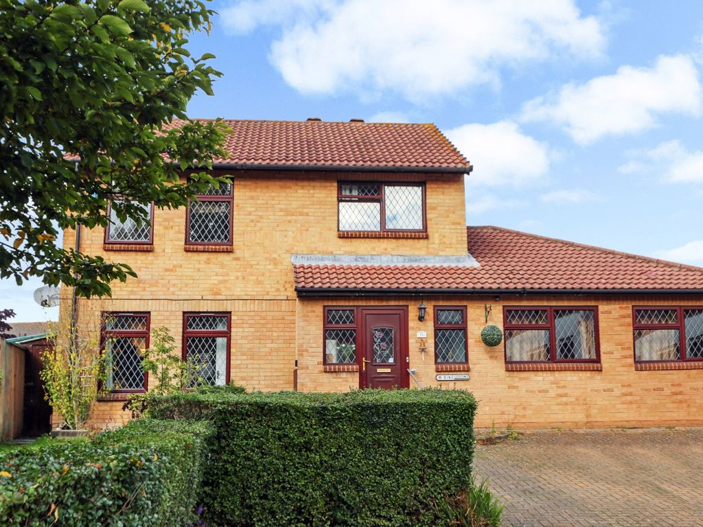 5 bed detached house for sale in Netley Abbey, Southampton