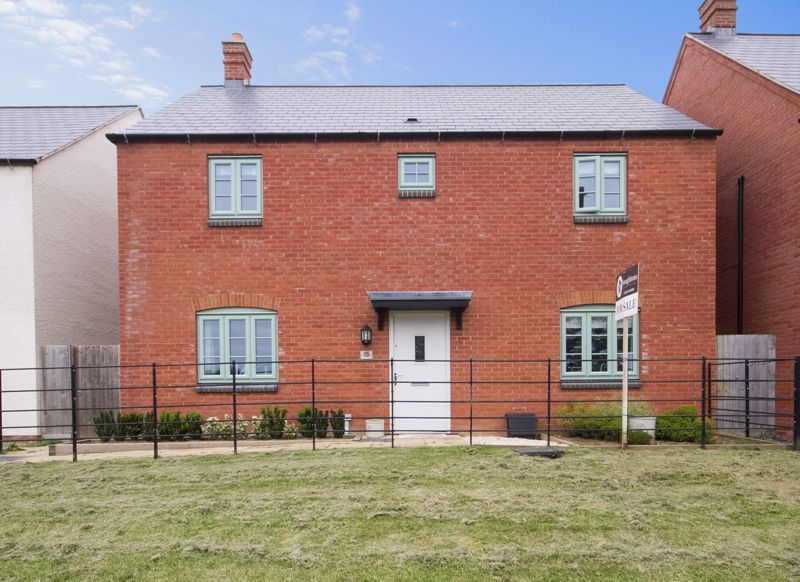 4 bed detached house for sale in Northampton Road, Brackley NN13 Zoopla