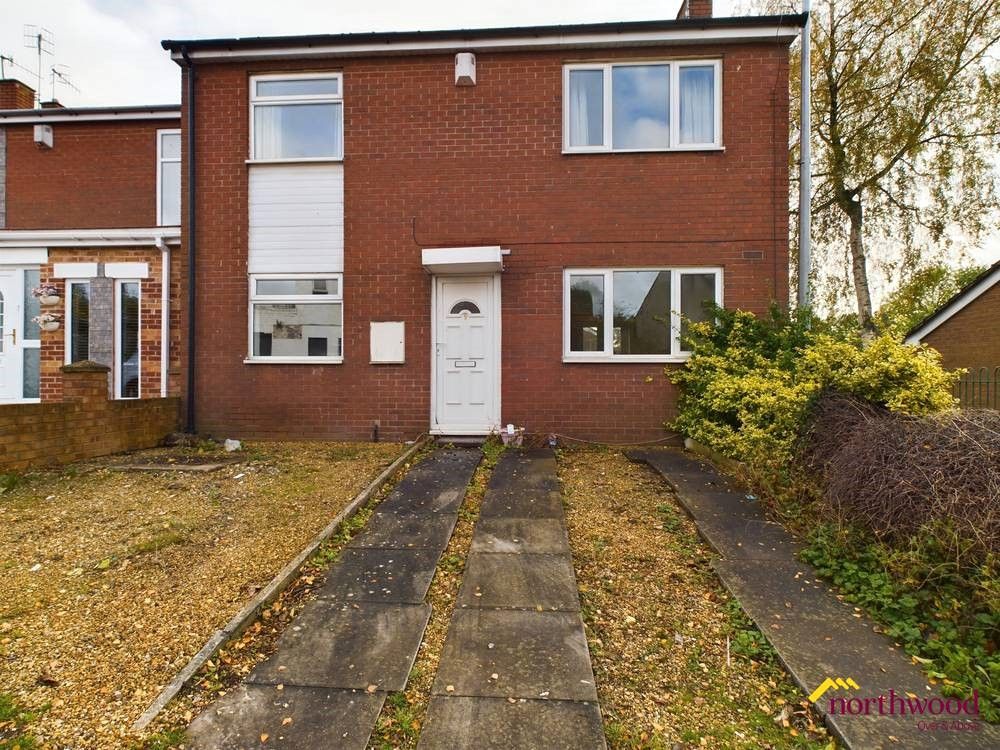 3 bed town house to rent in Burgess Street, Middleport, StokeOnTrent