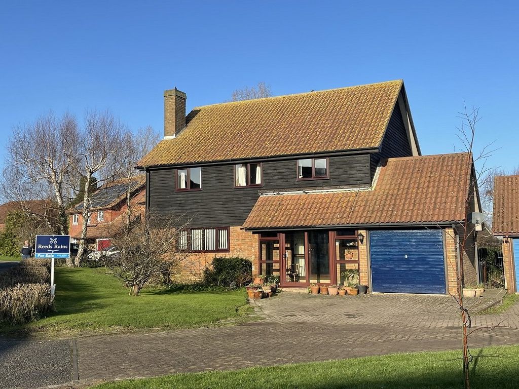 4 bed detached house for sale in Oast House Field, Icklesham