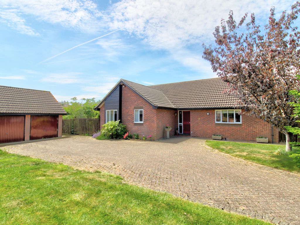 Hazel Close Brackley NN13