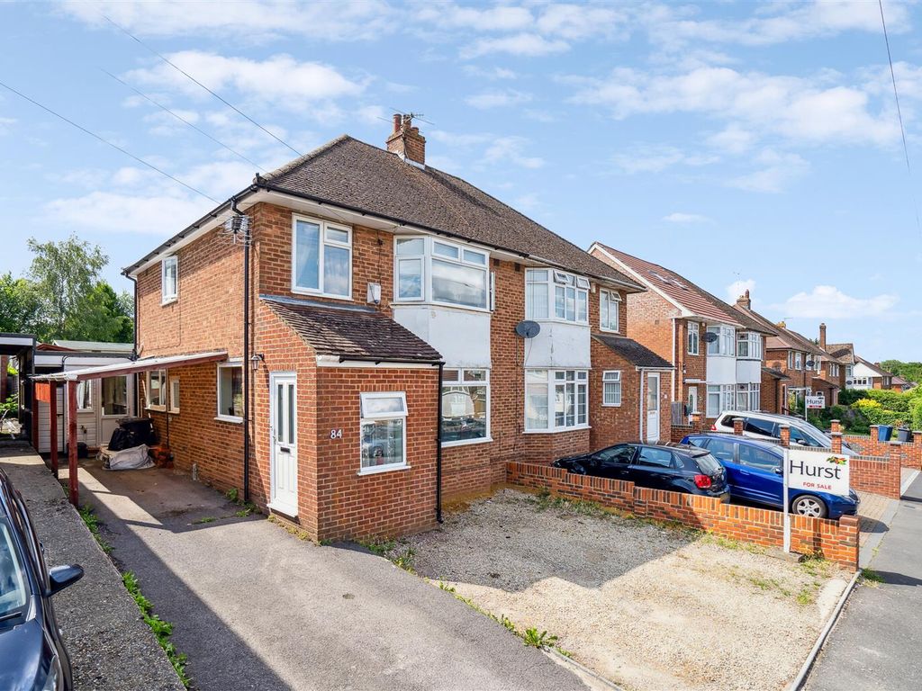 4 bed semidetached house for sale in Bookerhill Road, High