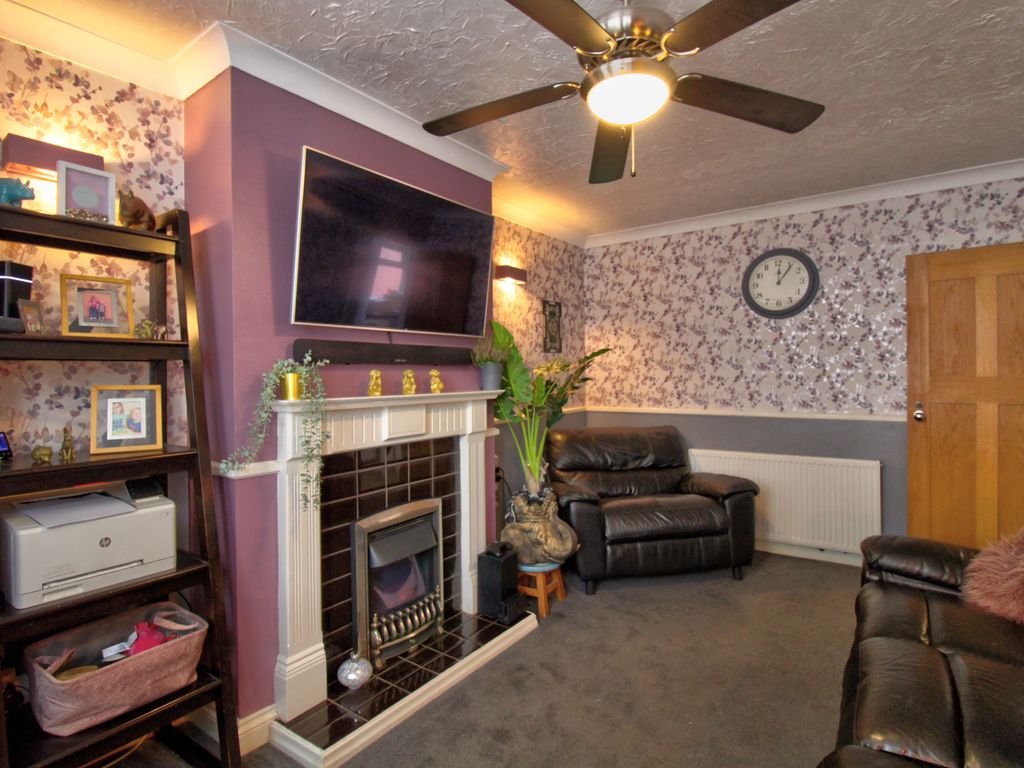 3 bed semidetached house for sale in Farnhurst Road, Hodge Hill