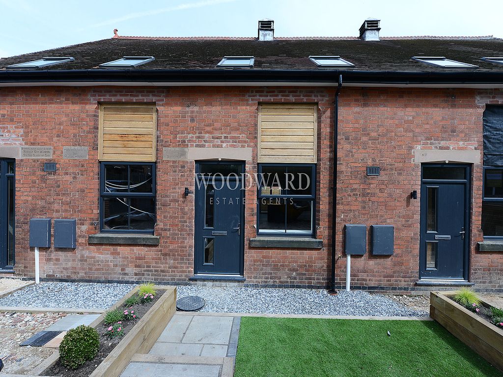 3 bed town house for sale in Furnace Lane, Loscoe, Heanor DE75, £