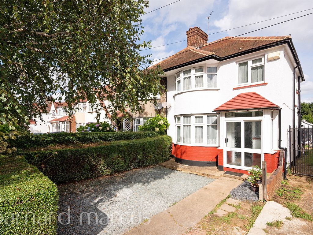 3 bed semidetached house for sale in Waltham Avenue, Hayes UB3, £