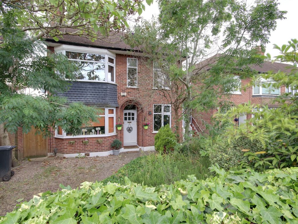2 bed for sale in Carterhatch Lane, Enfield, Middlesex EN1