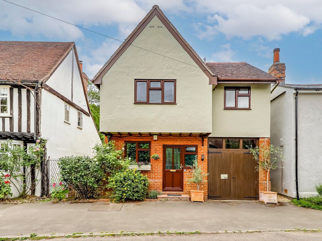 4 bed detached house for sale in Bridge End, Newport, Saffron Walden