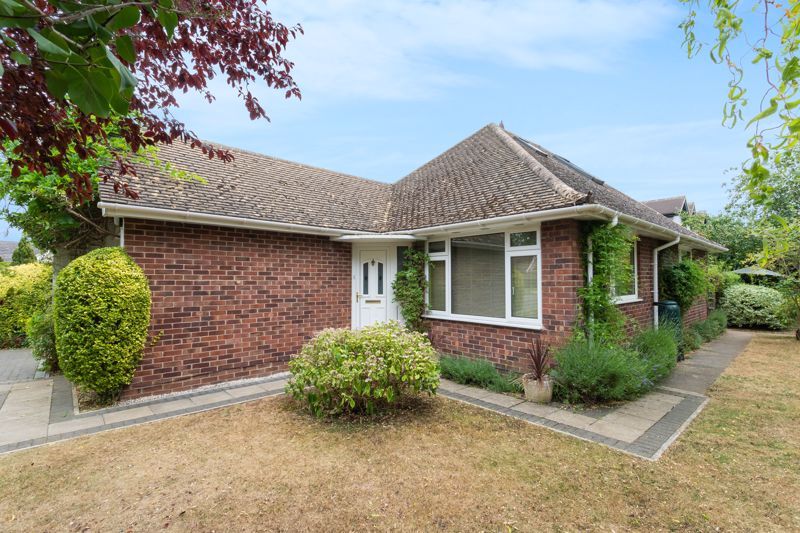 3 bed detached house for sale in Galley Field, Abingdon OX14 Zoopla