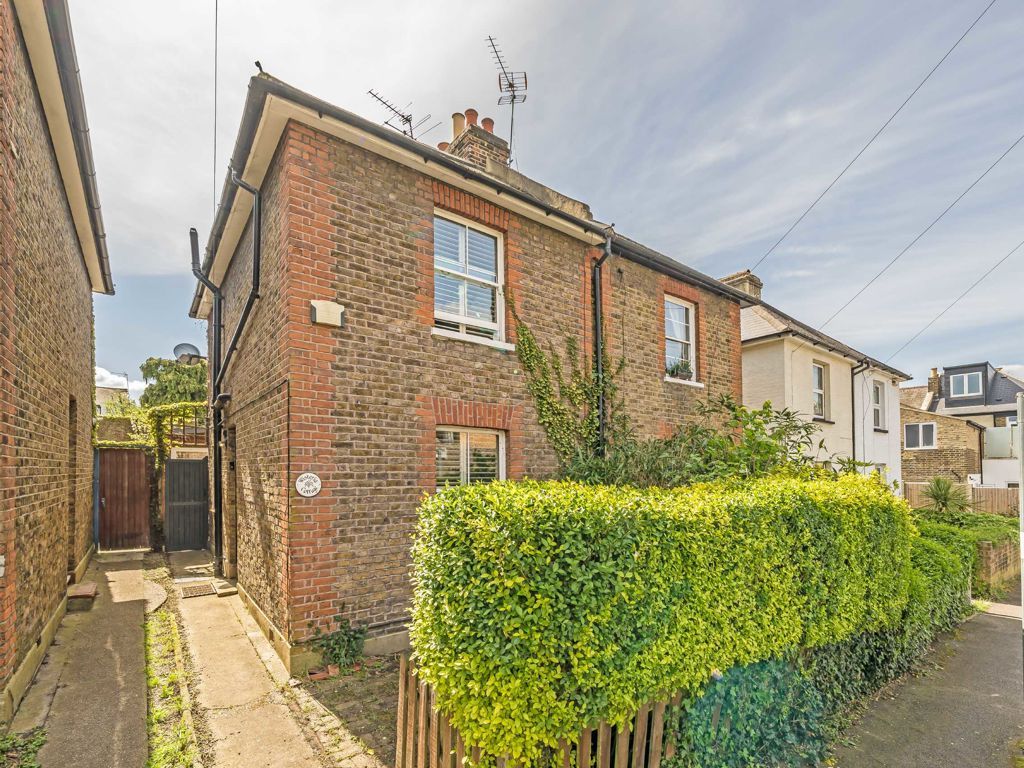 2 bed semidetached house for sale in Vincent Road, Norbiton, Kingston
