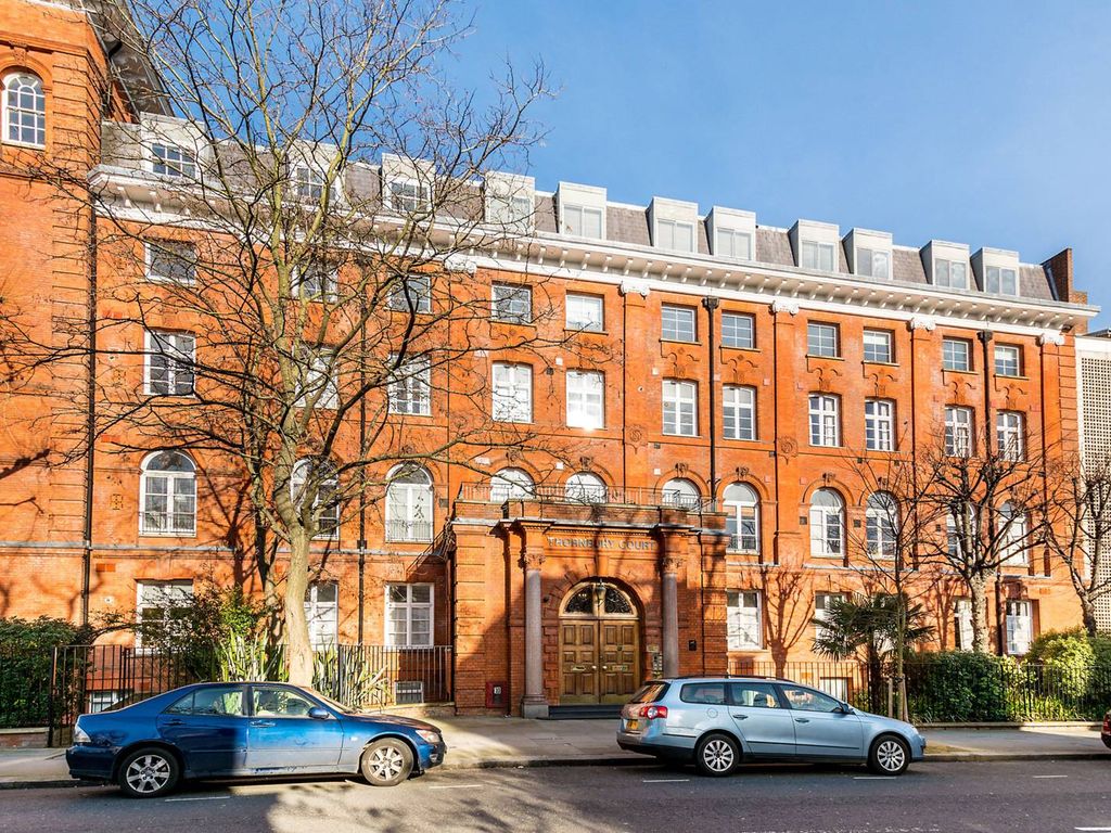 2 bed flat for sale in Chepstow Villas, Notting Hill, London W11, £