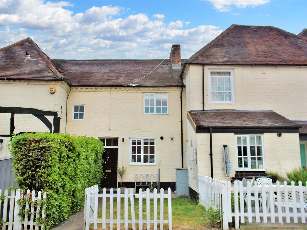 3 bed terraced house for sale in Hartford Bridge, Hartley Wintney, Hook, Hampshire RG27 Zoopla