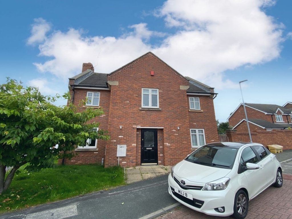 4 bed detached house to rent in William Coltman Way, StokeOnTrent