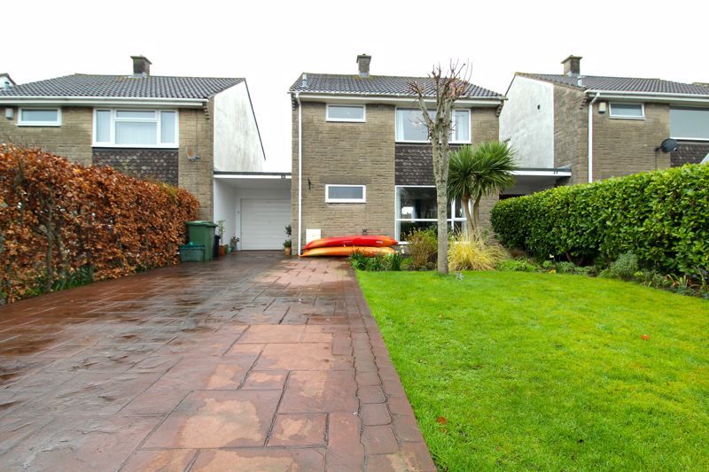 3 bed link detached house for sale in Cope Park, Almondsbury, Bristol