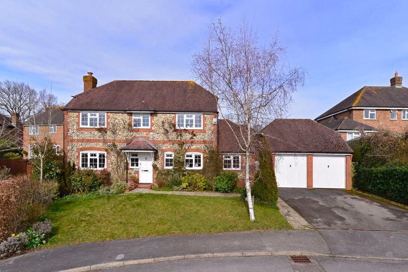 4 bed detached house for sale in Pondfield Road, Rudgwick, Horsham RH12 Zoopla