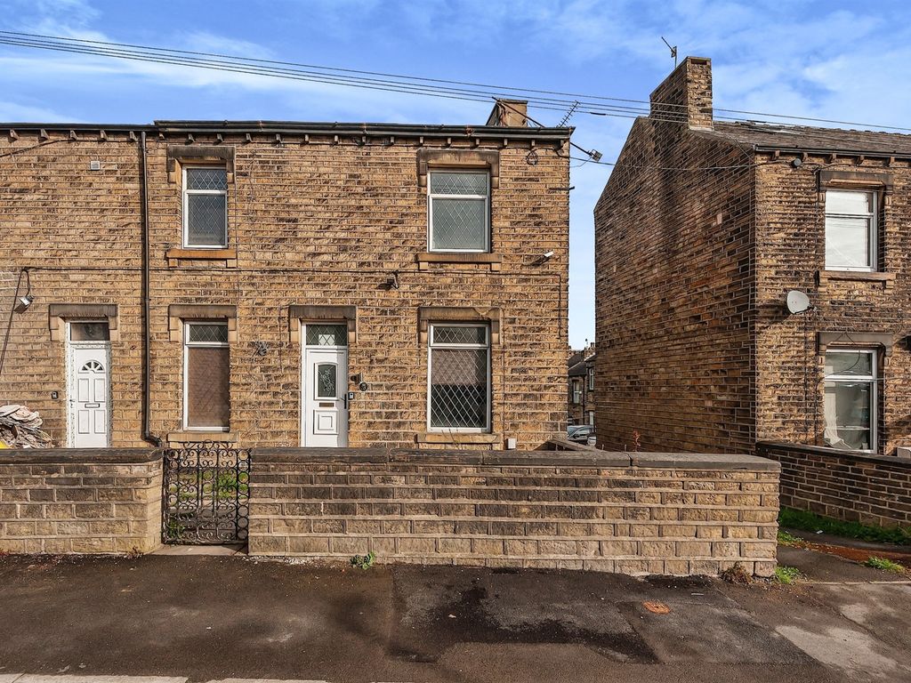 2 bed end terrace house for sale in Elm Street, Primrose Hill