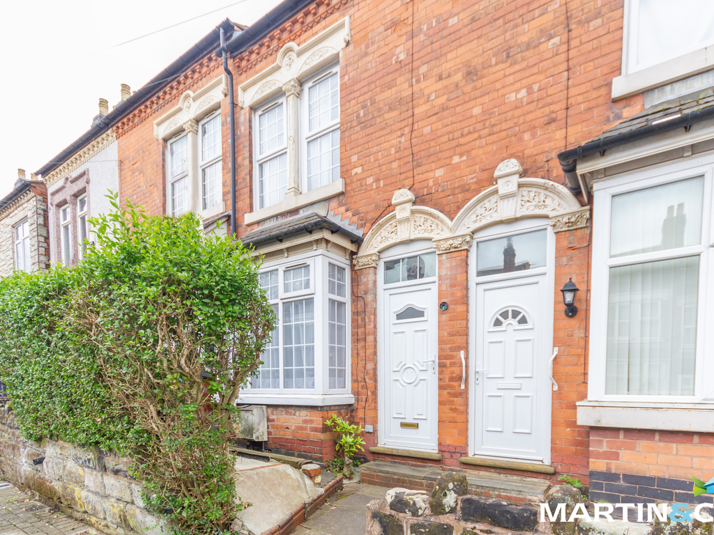 2 bed terraced house to rent in Southfield Road, Edgbaston B16, £1,000