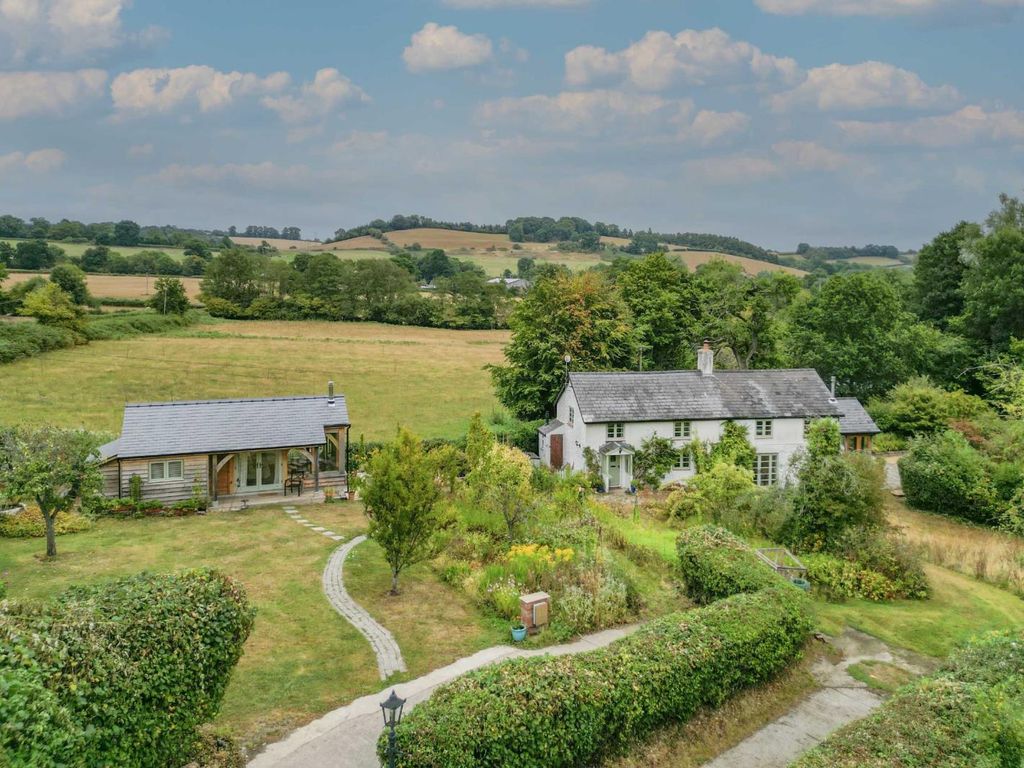 4 bed detached house for sale in Llanbadoc, Usk, Monmouthshire NP15