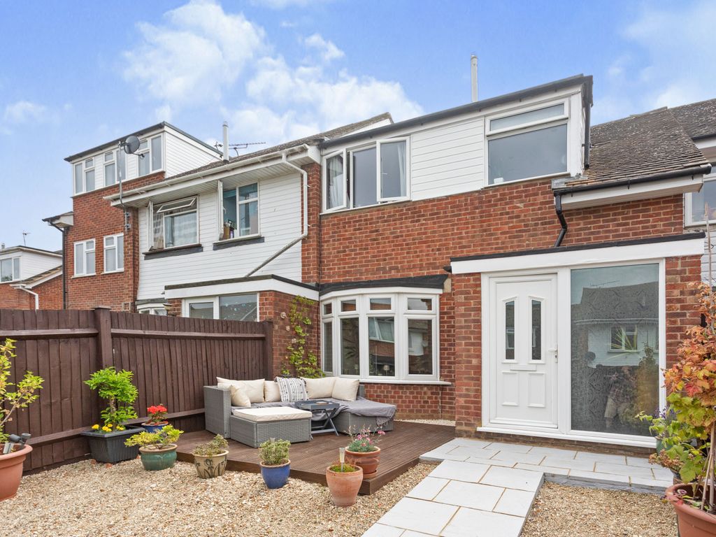 3 bed terraced house for sale in Vicarage Close, Buckingham MK18 Zoopla