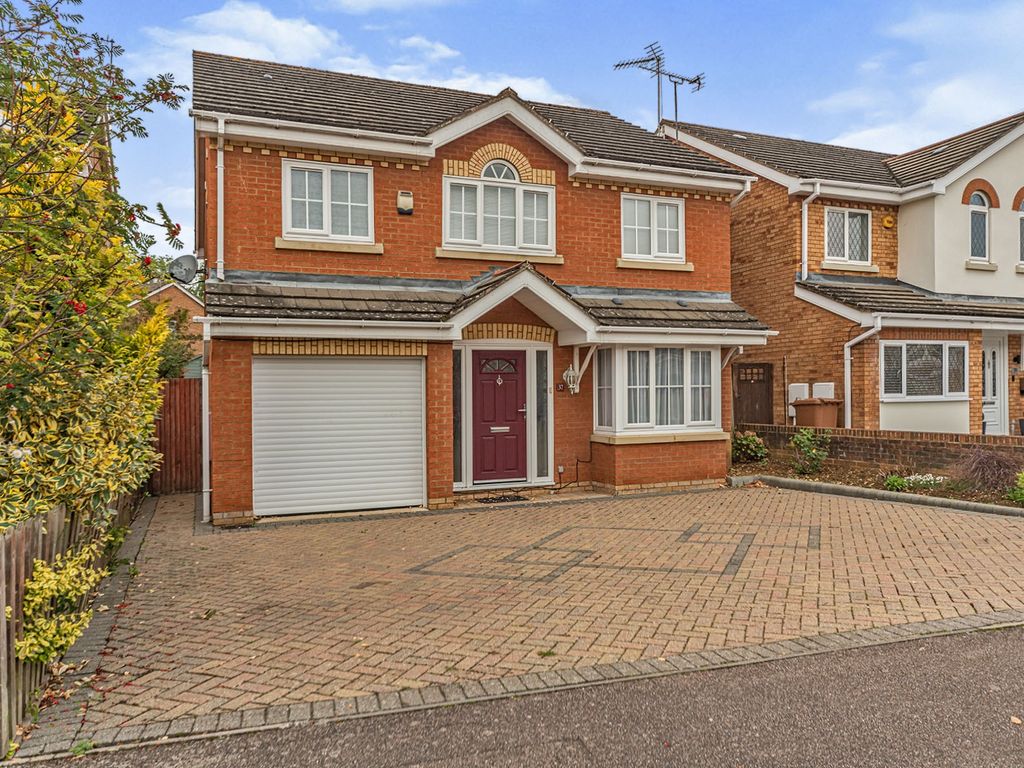 4 bed detached house for sale in Jackdaw Close, Stevenage SG2 Zoopla