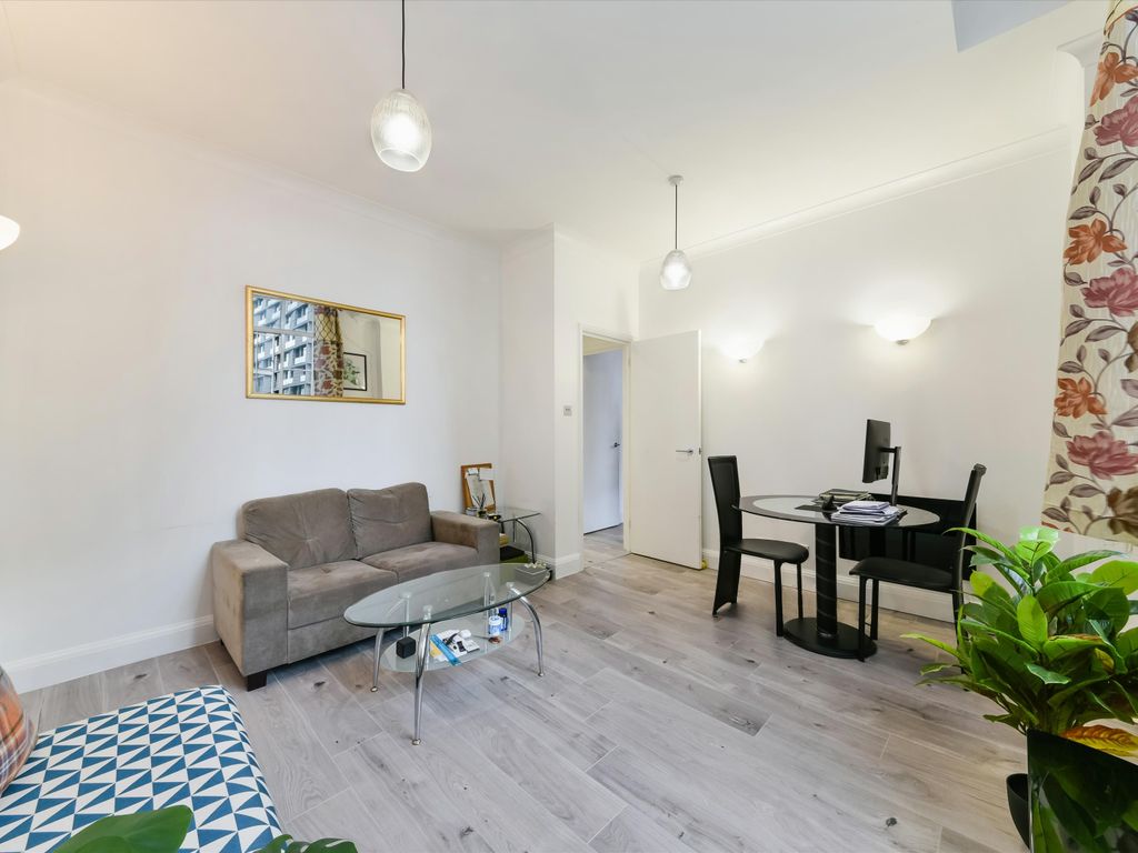 1 bed flat to rent in County Hall, South Block, Belvedere Road, London SE1 Zoopla