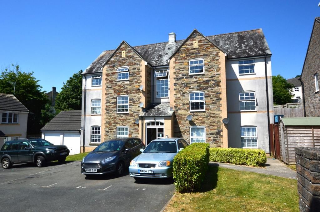 2 bed flat for sale in Myrtles Court, Pillmere, Saltash, Cornwall PL12
