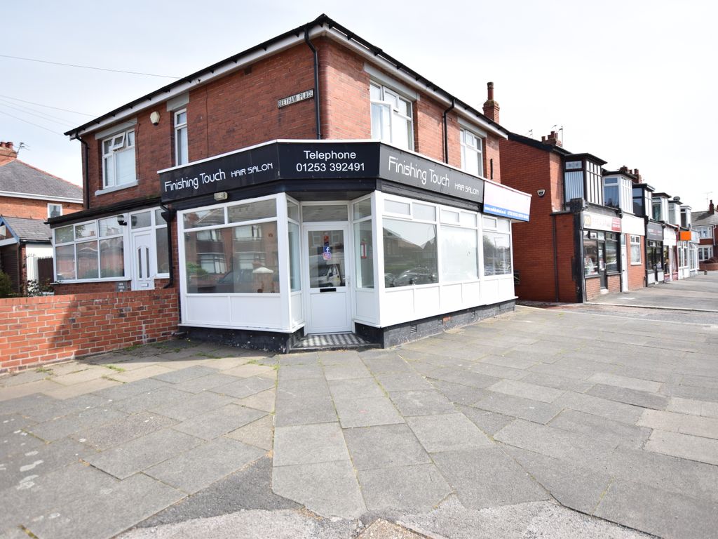 Land to rent in Layton Road, Blackpool FY3 Zoopla