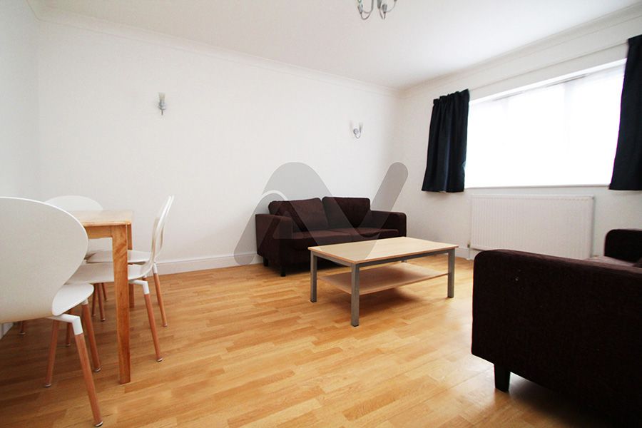 2 bed flat to rent in Sussex Way, London N19 Zoopla