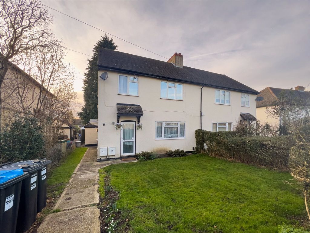 1 bed for sale in Gresham Avenue, Warlingham CR6 Zoopla