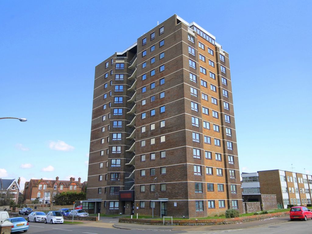 2 bed flat for sale in South Terrace, Littlehampton BN17 Zoopla