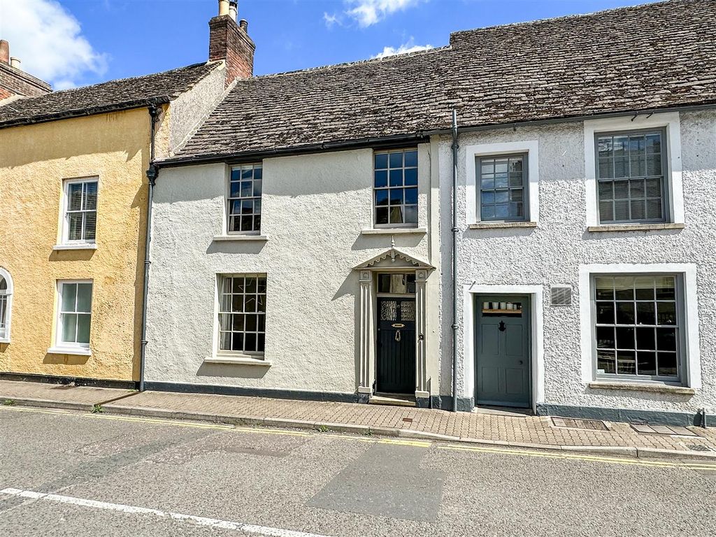 4 bed terraced house for sale in Oxford Street, Malmesbury SN16, £685,000 Zoopla