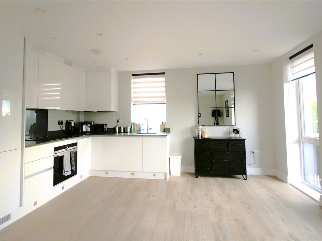 Rosebay House, Friern Park, North Finchley N12  