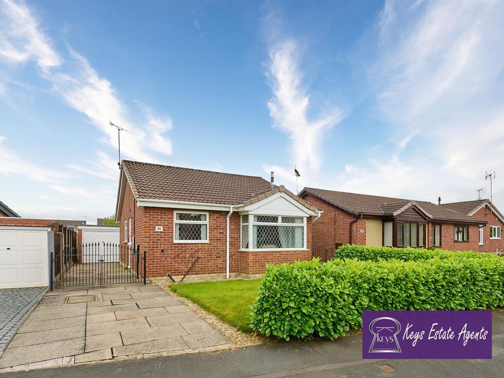 2 bed detached bungalow for sale in Charminster Road, Meir Park, Stoke