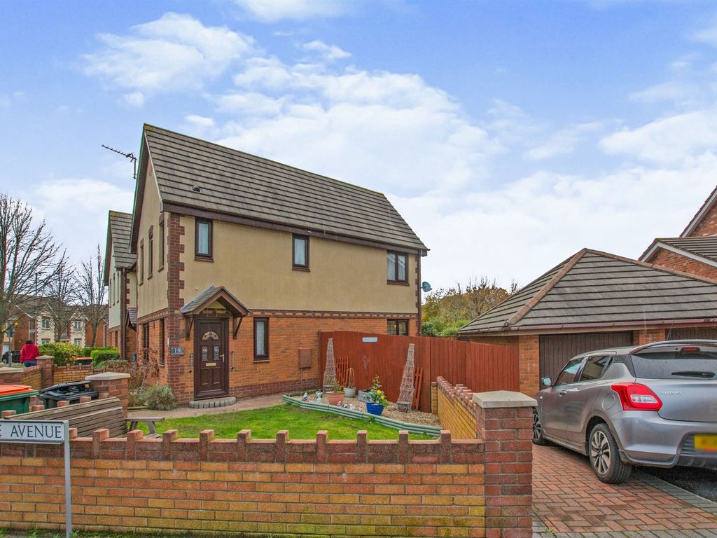 3 bed semidetached house for sale in Avenue, Duffryn, Newport