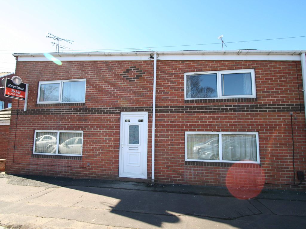 1 bed town house to rent in Hamer Lane, Rochdale Centre, Rochdale OL16