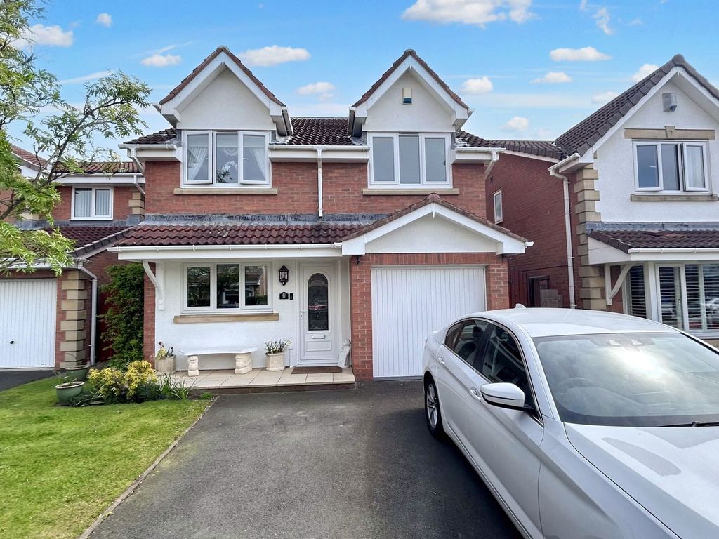 3 bed detached house for sale in Chiltern Close, Ashington NE63, £