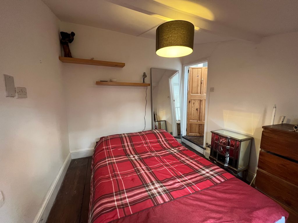 2 bed shared to rent in Bramley Road, London W10 Zoopla