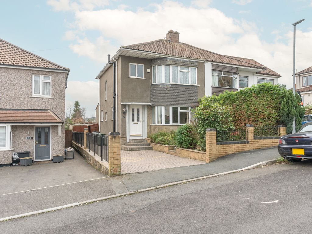 3 bed semidetached house for sale in The Drive, Whitchurch, Bristol