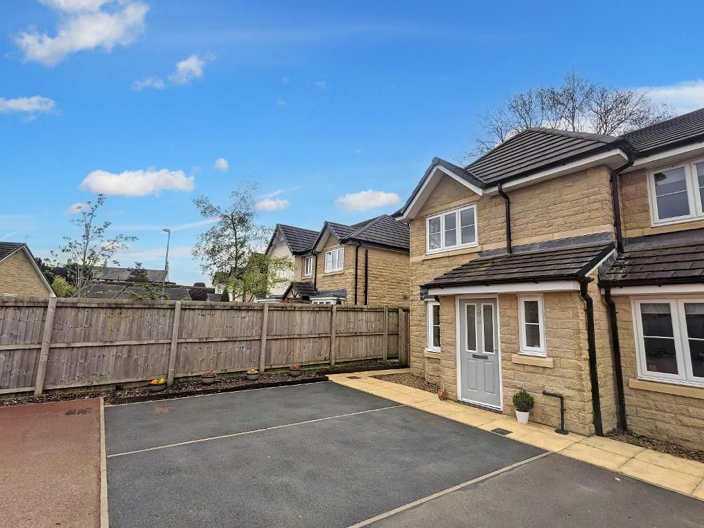 3 bed end terrace house for sale in Primula Crescent, Clitheroe BB7