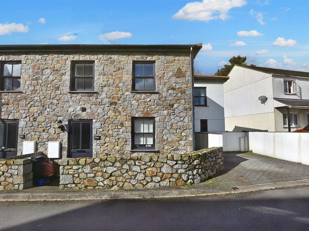 2 bed end terrace house for sale in Pond Lanes End, Redruth TR15, £
