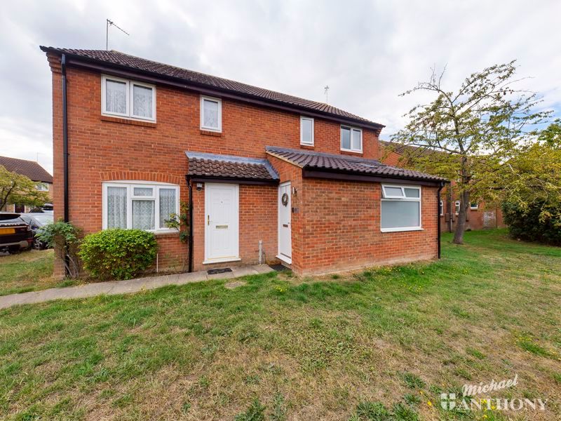 Langstone Close, Aylesbury HP20  