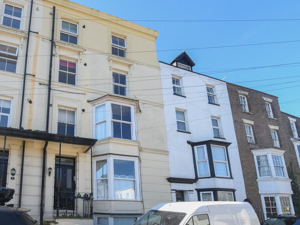 1 bed flat for sale in Walmer Castle Road, Walmer CT14, £160,000 Zoopla