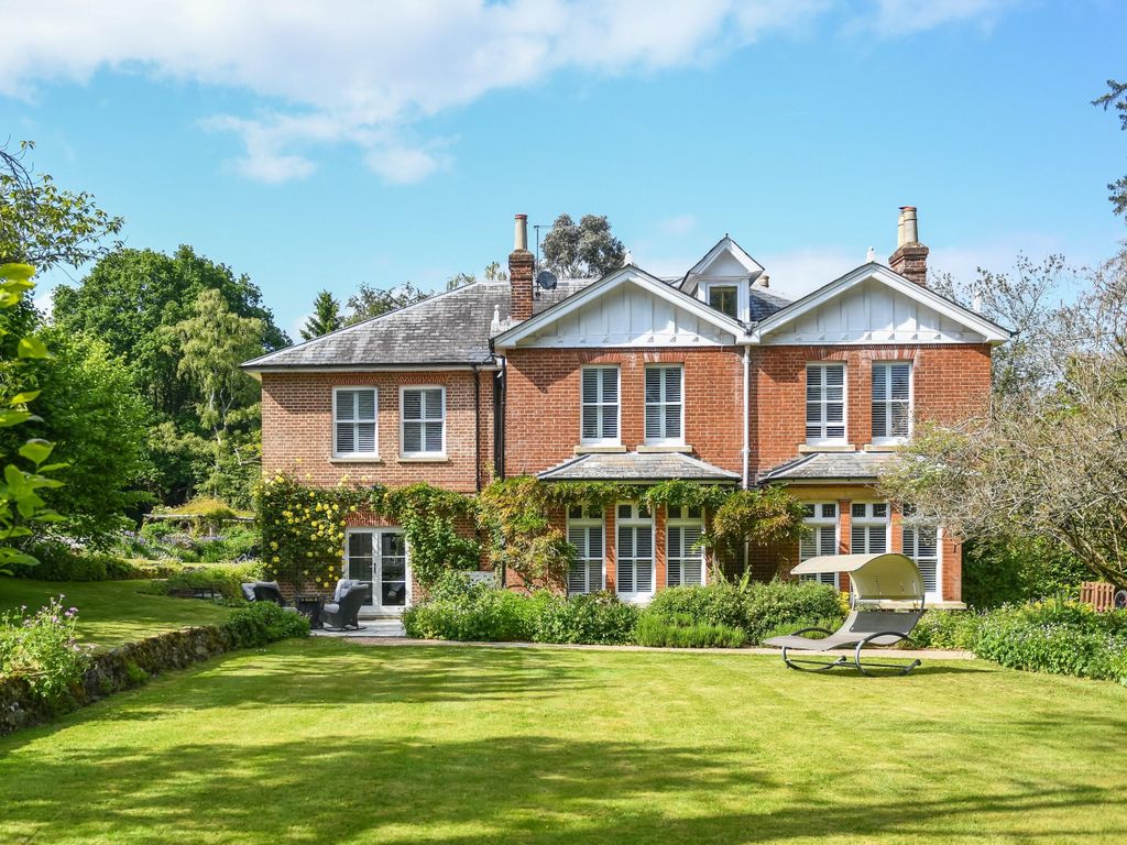 5 bed detached house for sale in Ightham, Sevenoaks, Kent TN15, £