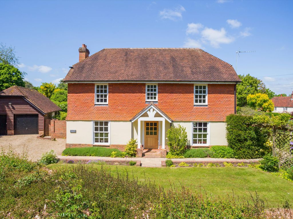 4 bed detached house for sale in Inkpen Common, Inkpen, Hungerford