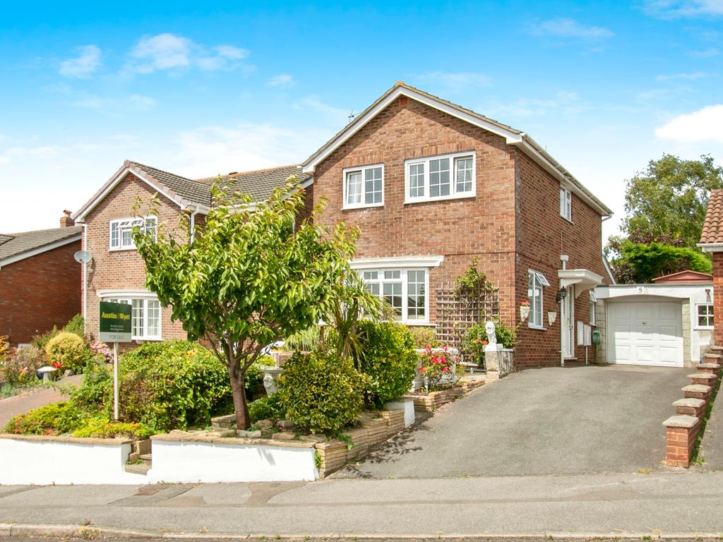 3 bed detached house for sale in Hawkchurch Gardens, Canford Heath ...