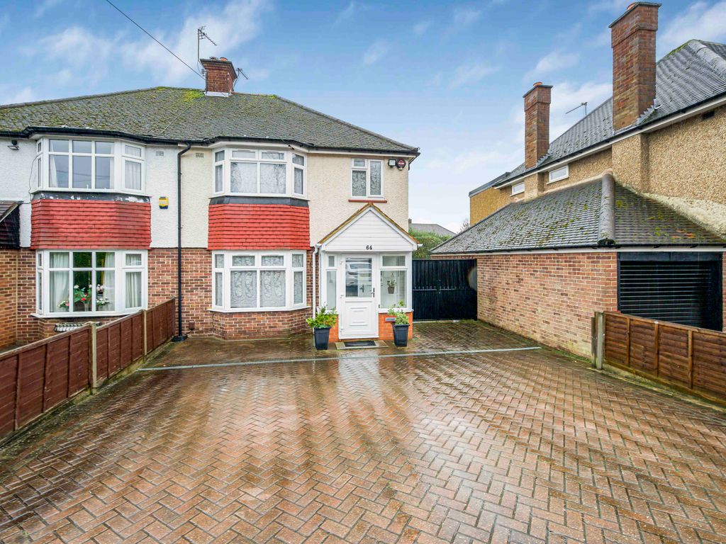 3 bed semidetached house to rent in Long Lane, Hillingdon, Uxbridge