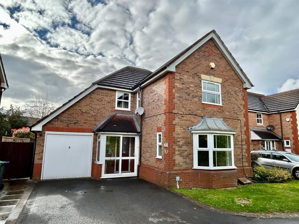 4 bed detached house for sale in Sandown Drive, Chippenham SN14 Zoopla