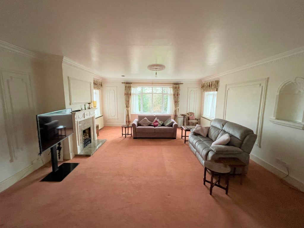 2 bed flat for sale in Spring Lane, Burwash TN19 Zoopla