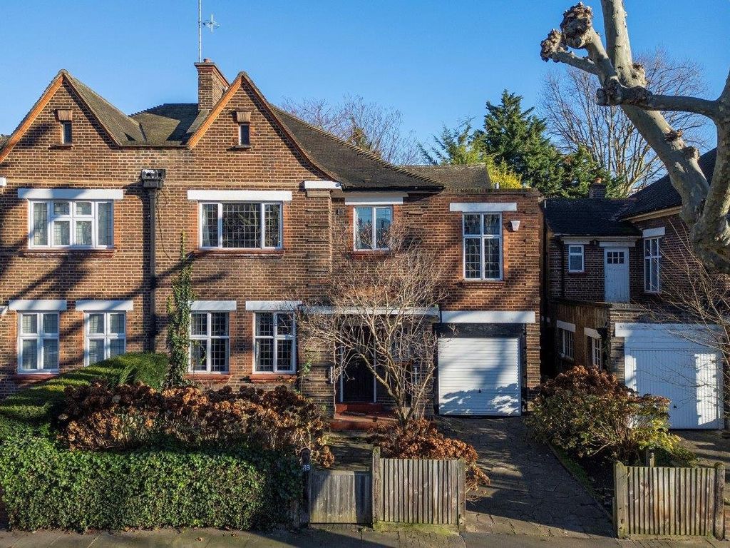 5 bed semidetached house for sale in Ashworth Road, Maida Vale, London